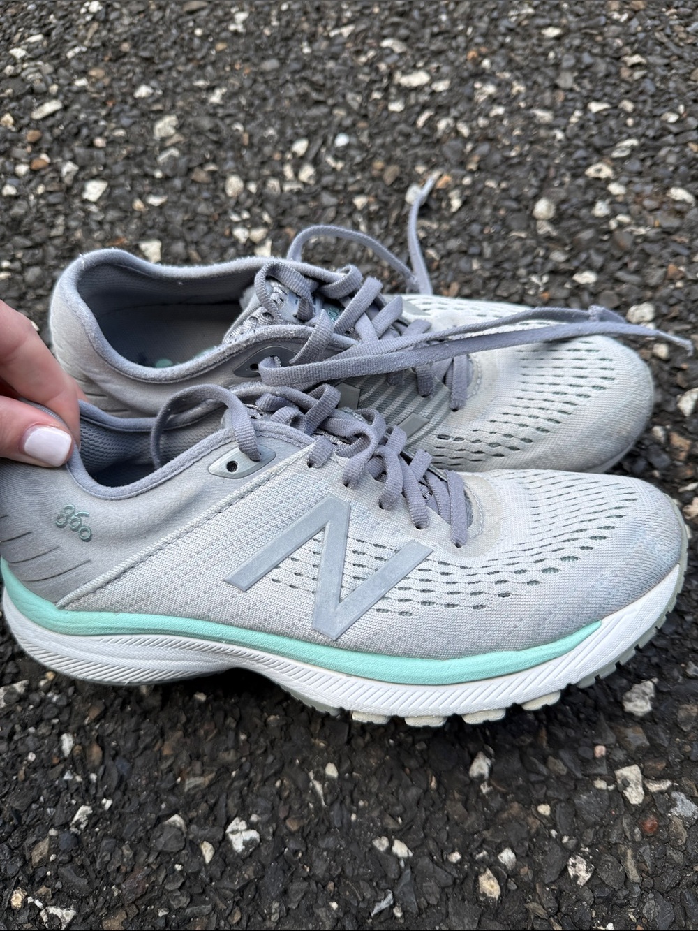 New balance women’s sneakers